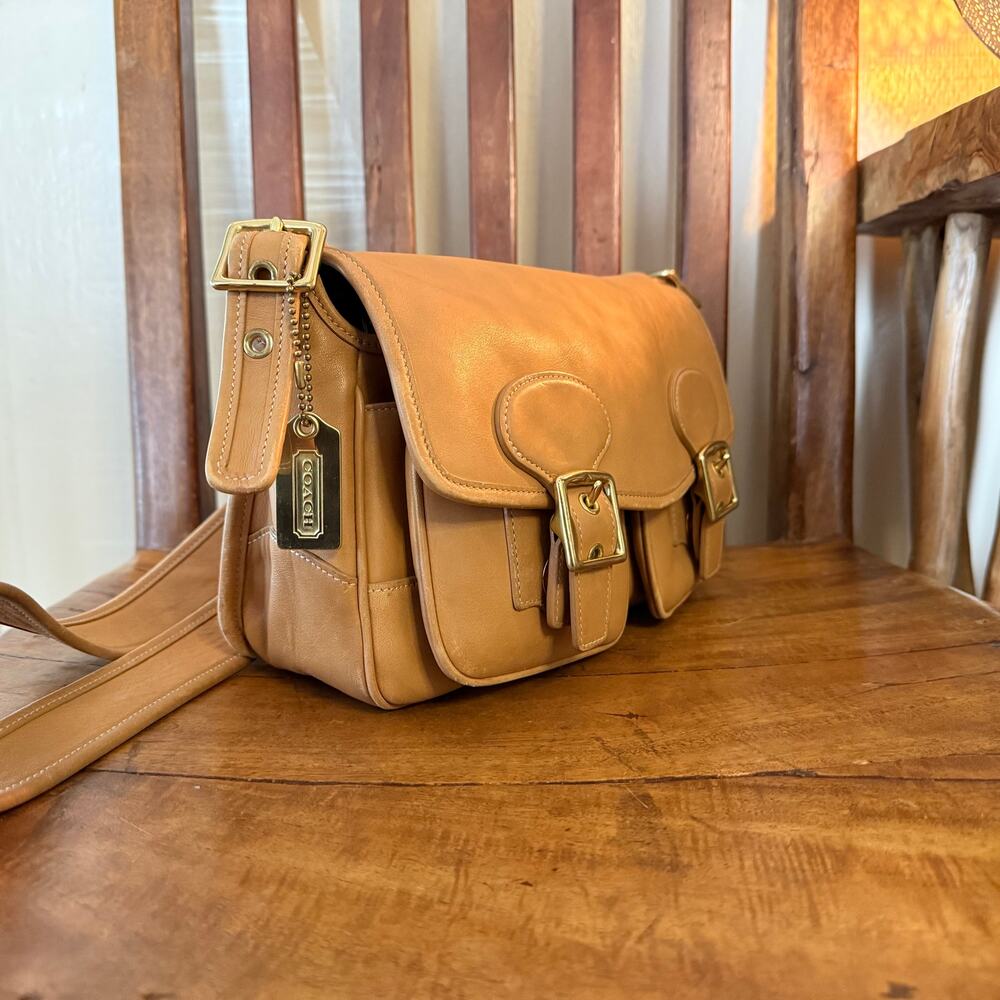 Vintage Coach Legacy Small Field Bag 9128 Tan Leather Crossbody Rare 2001 - Picture 5 of 16